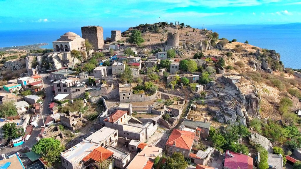 behramkale köyü
